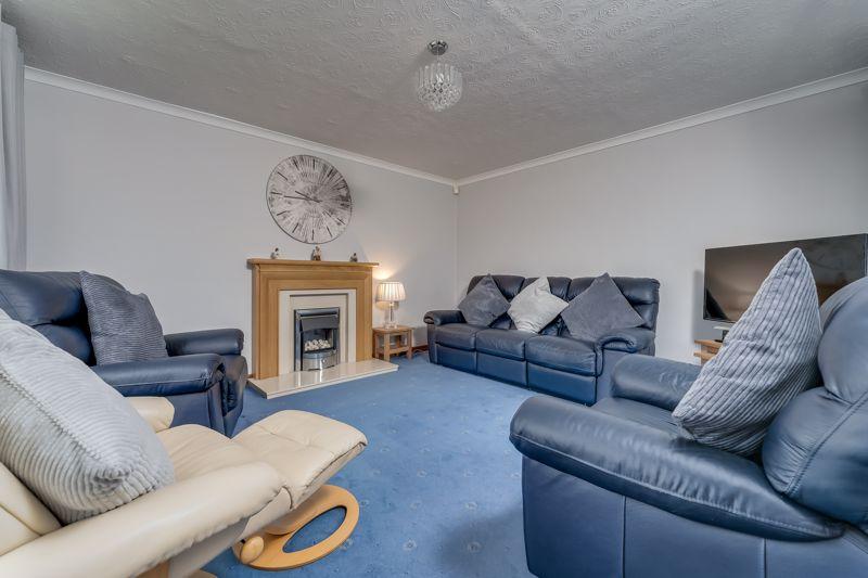 16 Cloverhill, Ayr KA7 3NJ 4 bed detached villa £265,000