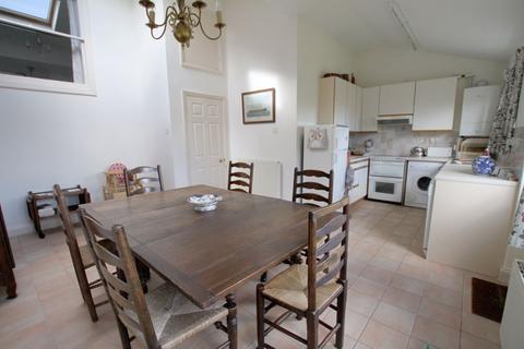 3 bedroom semi-detached house for sale, Walmer Castle Road, Walmer