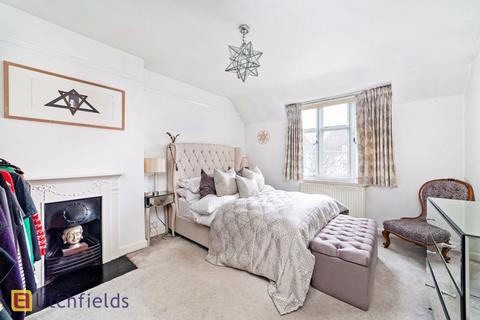 2 bedroom semi-detached house for sale, Hogarth Hill, Hampstead Garden Suburb, NW11