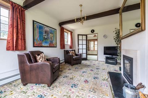 Ruskin Green Dene, East Horsley, Leatherhead, KT24 5RG