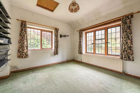 Ruskin Green Dene, East Horsley, Leatherhead, KT24 5RG