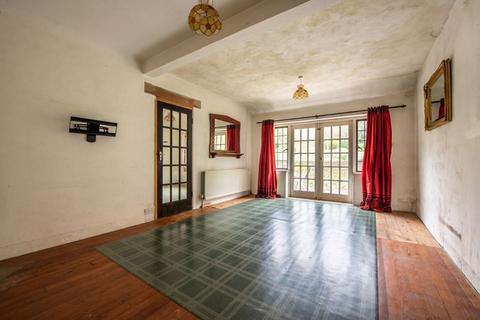 Ruskin Green Dene, East Horsley, Leatherhead, KT24 5RG