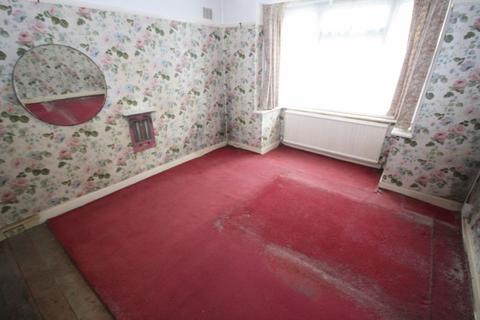 60 Eastcote Lane, Northolt, UB5 5RG