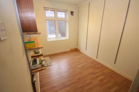 60 Eastcote Lane, Northolt, UB5 5RG