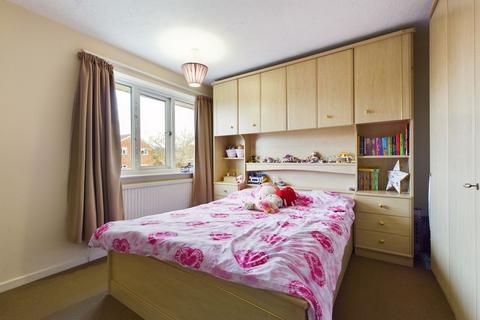 3 bedroom semi-detached house to rent, Pound Road, Bury, Cambridgeshire.