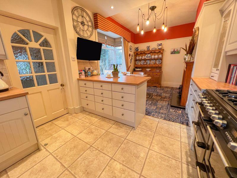 Kitchen diner
