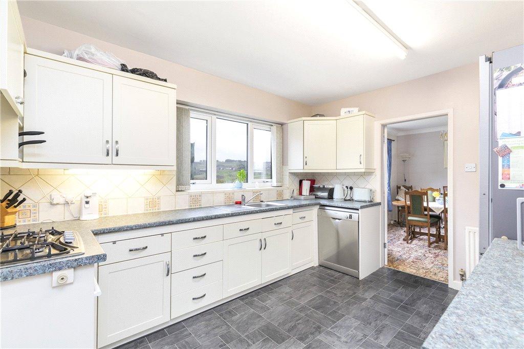Station Road, Oakworth, Keighley, West Yorkshire 4 bed detached house
