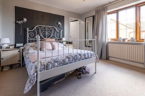 4 bedroom detached house for sale, Thirsk Gardens, Bletchley, Milton Keynes