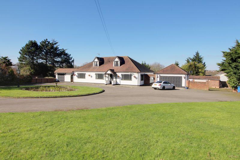 St James Road, Goffs Oak EN7 5 bed detached house for sale £1,600,000