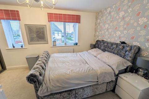 3 bedroom semi-detached house for sale - Coracle Close, Sundorne, Shrewsbury, SY1 4SQ