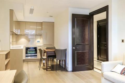 1 bedroom apartment to rent, Kensington High Street, London W14