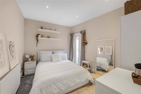 123 Stephendale Road, London, SW6 2PS