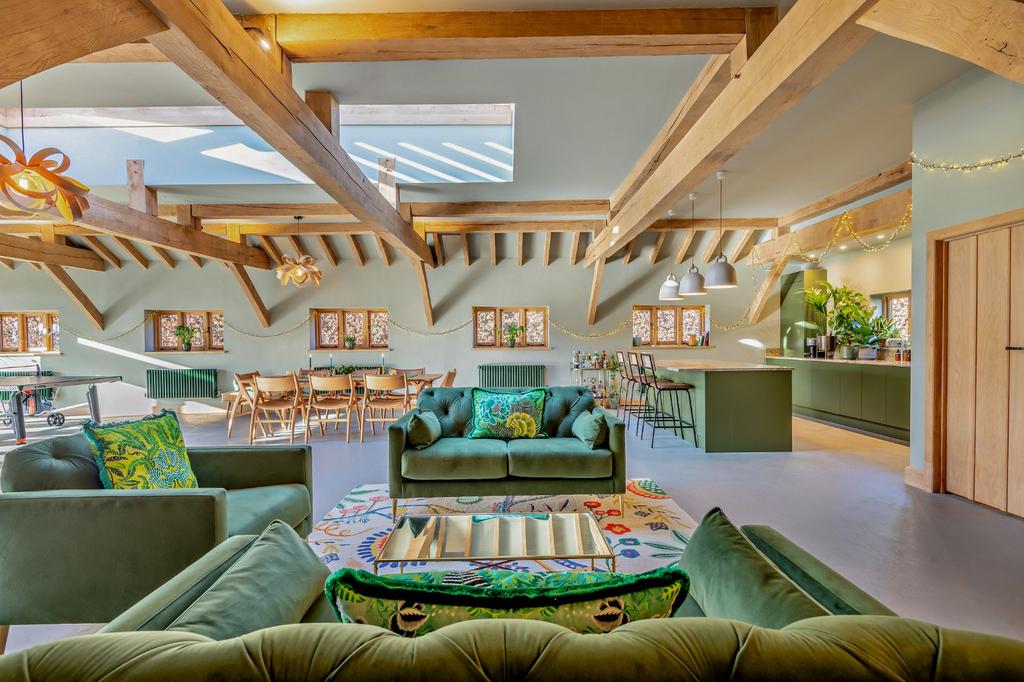 Entertainment Room