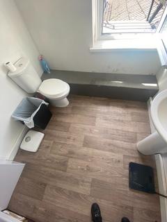 House share to rent, Room 3 Bridgend Road, Aberkenfig, Bridgend