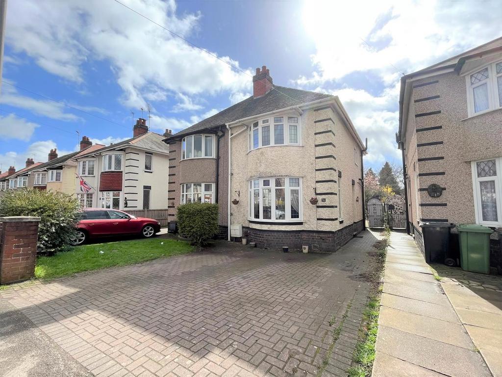 Newtown Road, Bedworth 3 bed semidetached house £235,000