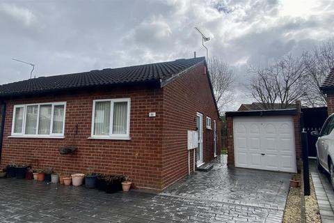 2 bedroom semi-detached house to rent - Bracadale Close, Coventry