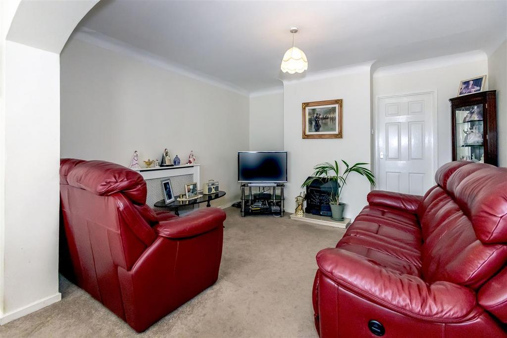 Walsall Road, Aldridge 3 bed detached house for sale £375,000