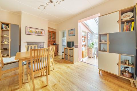 89 Braidwood Road, London, SE6 1QY