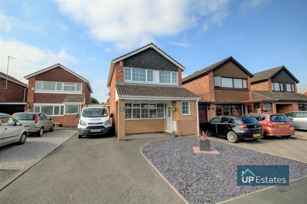 Fair Isle Drive, Nuneaton 3 bed detached house for sale £250,000