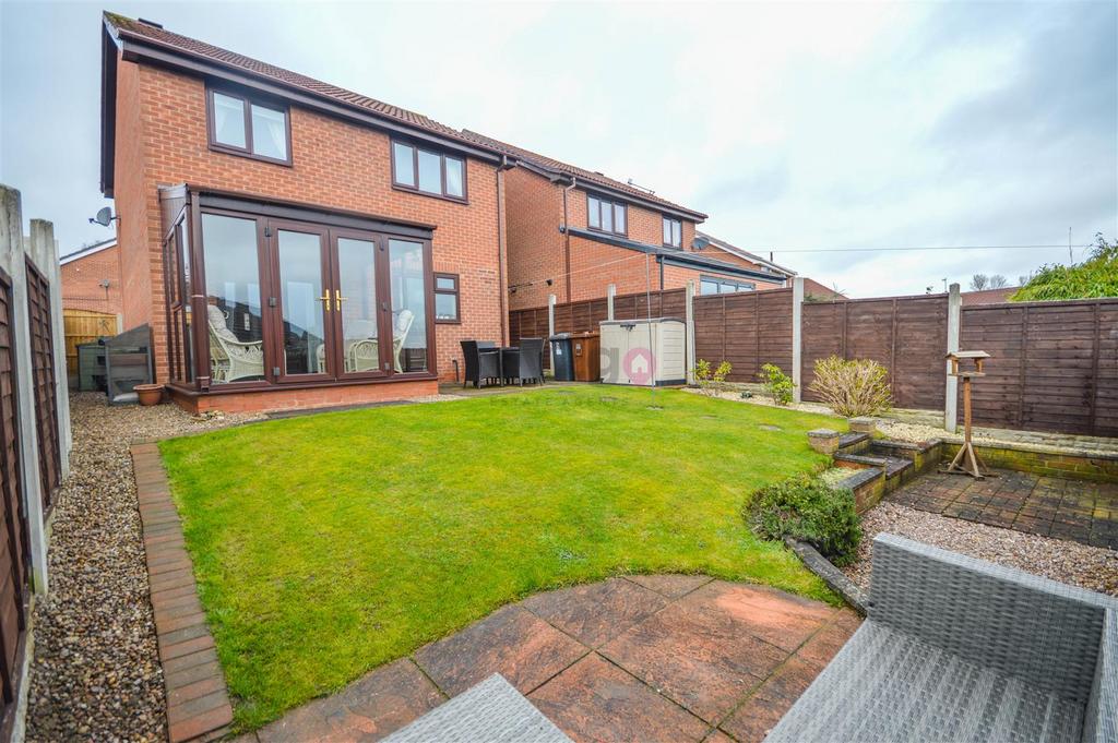 Darfield Close, Owlthorpe, Sheffield, S20 3 bed detached house for sale