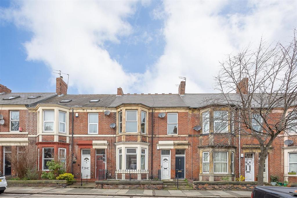 Helmsley Road, Sandyford, Newcastle... 2 bed flat £165,000