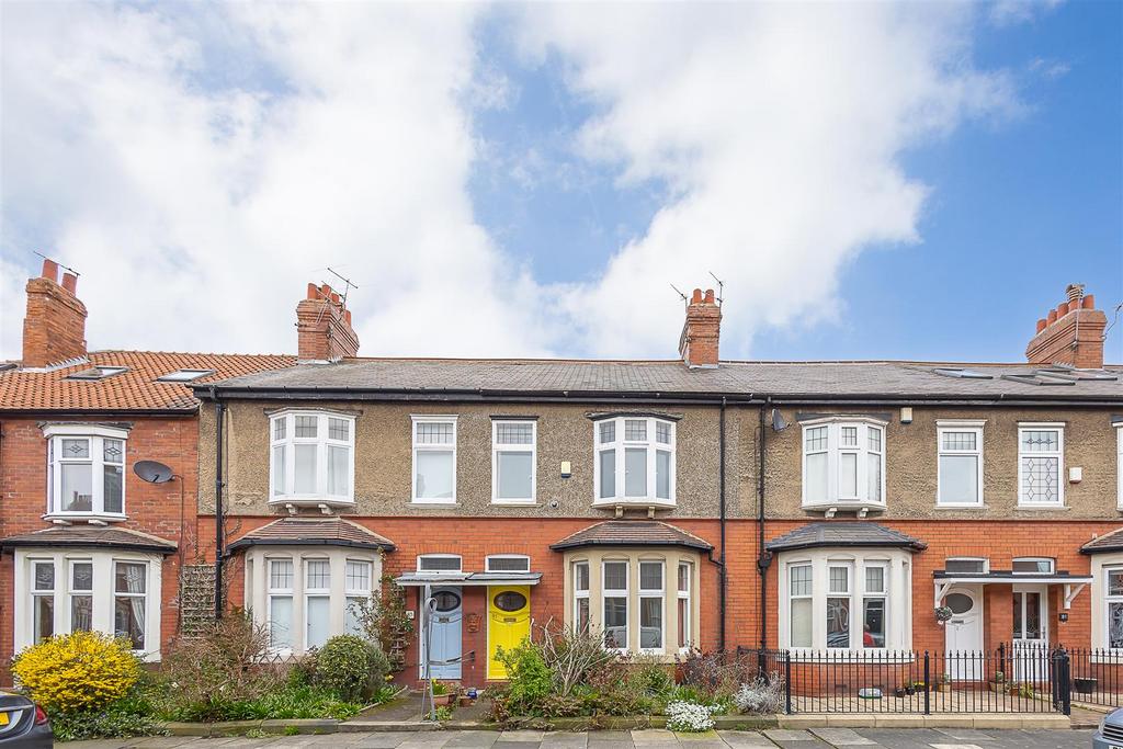Lodore Road, High West Jesmond... 3 bed terraced house £295,000