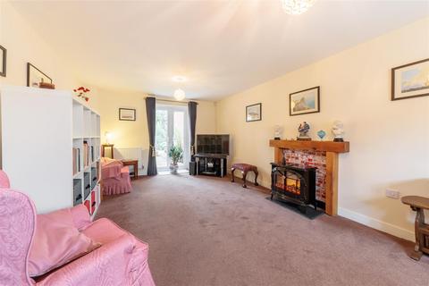 20 Aintree Avenue, Barleythorpe, Oakham, LE15 7TR