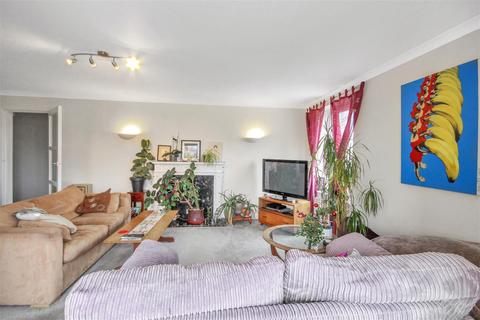 79 Greenacres, Brighton, BN1 6HR