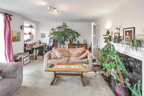 79 Greenacres, Brighton, BN1 6HR