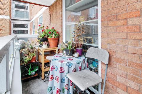 79 Greenacres, Brighton, BN1 6HR