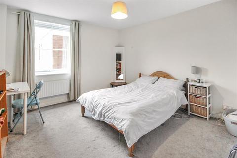79 Greenacres, Brighton, BN1 6HR