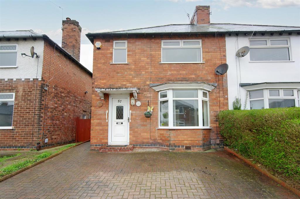 Margaret Avenue, Sandiacre, Nottingham 3 bed semidetached house for