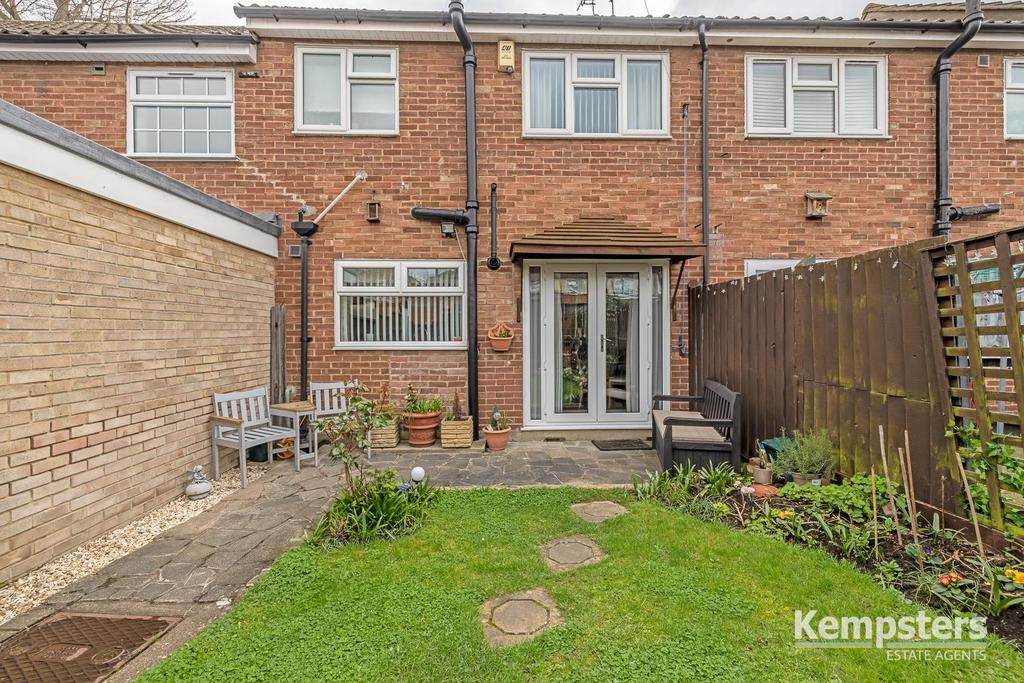 Rear Garden 4.jpg