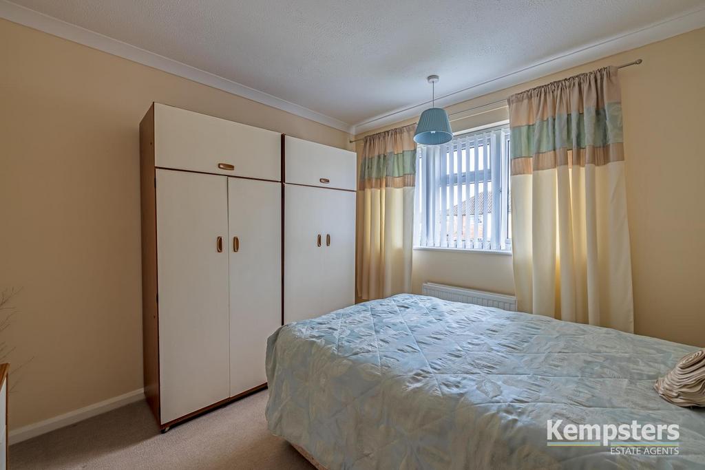 Bedroom 2.jpg