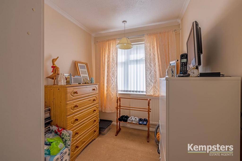 Bedroom 3.jpg