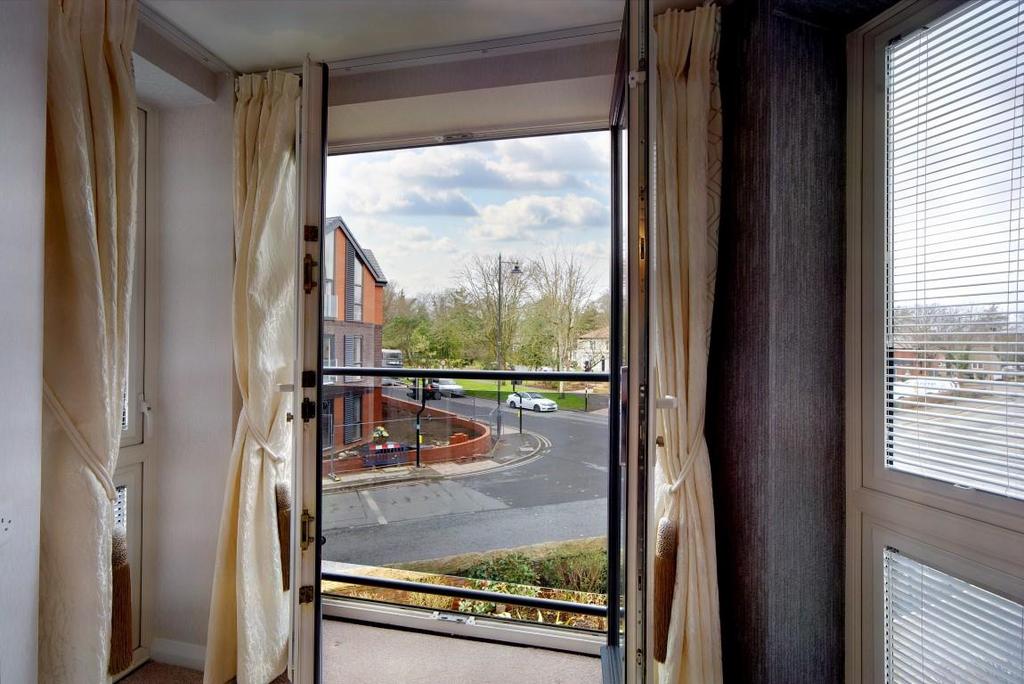 8541170-interior09 (Medium).JPG