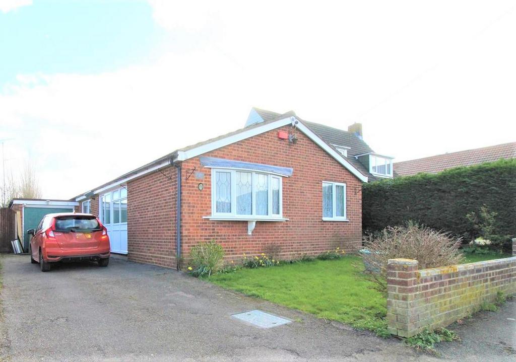 Lynmouth Drive, Minster On Sea... 3 bed detached bungalow £365,000
