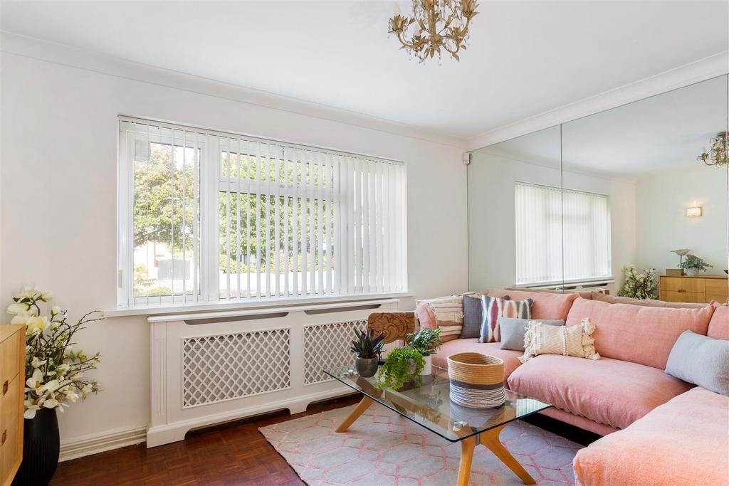 7 Keith Road 307360 (12).jpg