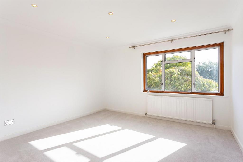 7 Keith Road 307360 (14).jpg
