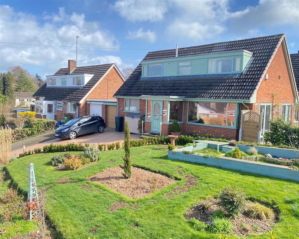 Brook Road, Pontesbury, Shrewsbury 4 bed detached house for sale £450,000