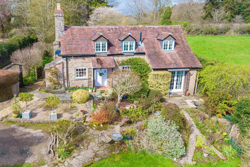 Bromyard Road, Bringsty, Worcester 2 bed cottage for sale £425,000
