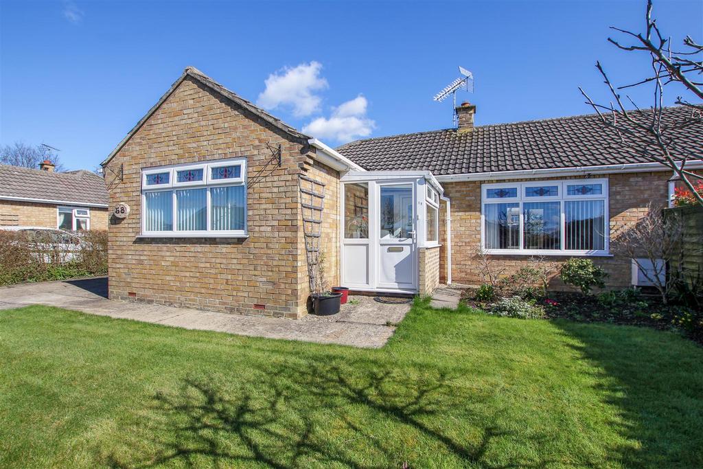 Newsham Way, Northallerton 2 bed semidetached bungalow for sale £239,950