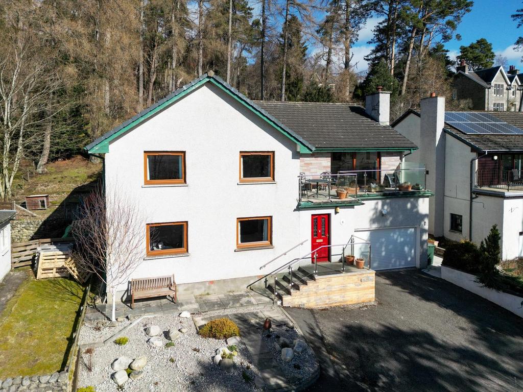 Newtonmore Road, Kingussie 5 bed detached house £340,000