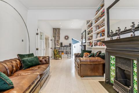 43 Silver Crescent, London, W4 5SF