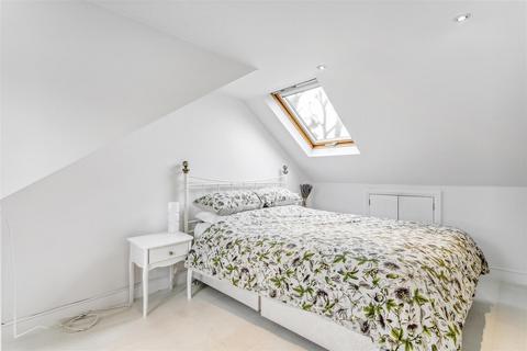 43 Silver Crescent, London, W4 5SF