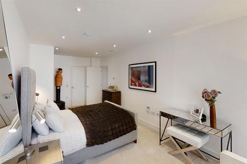 Flat 1, Noble House Kings Place, London, W4 4BA