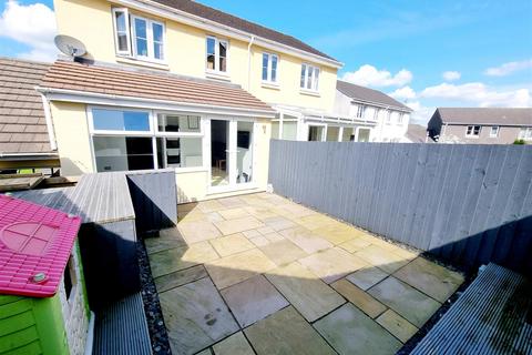 14 Oak Ridge, Lifton, PL16 0LD
