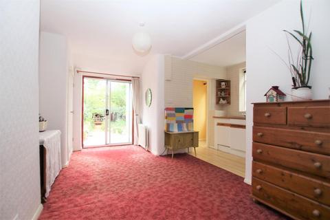 75 Crayford Way, Crayford, Dartford, DA1 4JY