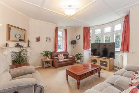 21 Old Road, Dartford, DA1 4DW