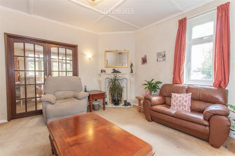 21 Old Road, Dartford, DA1 4DW